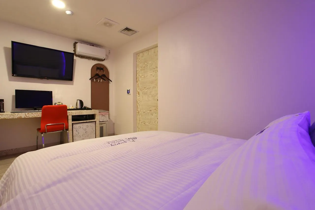 Riviera Motel Goyang 2*,  South Korea