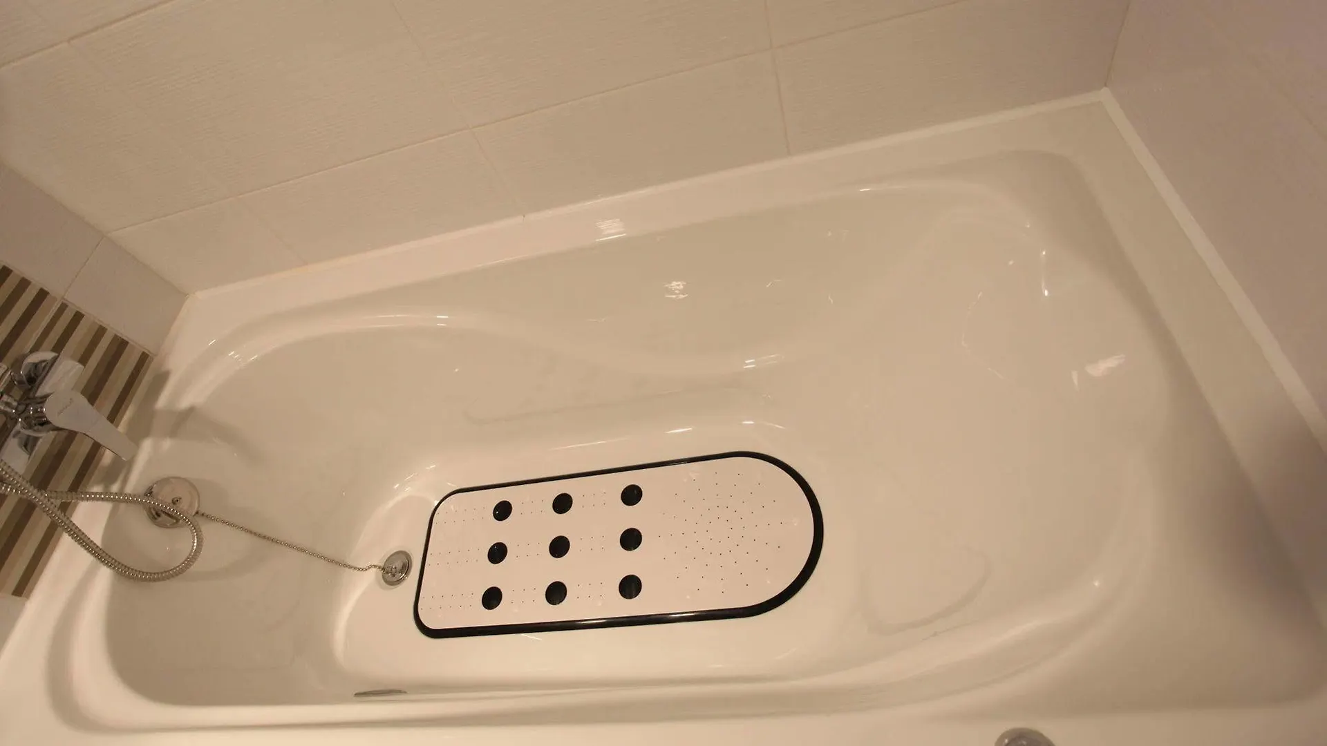 Riviera Motel Goyang